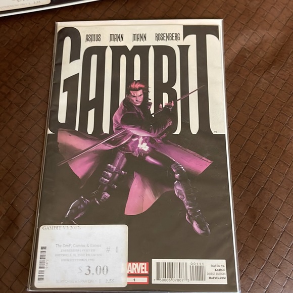 5 Marvel Gambit comic books in plastic not opened since purchased. - Picture 5 of 6